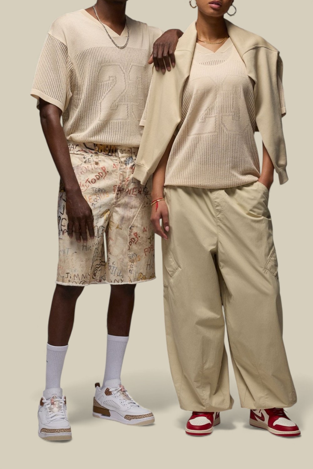 תמונת כל הלוק של חולצת פוטבול נייקי איר ג'ורדן